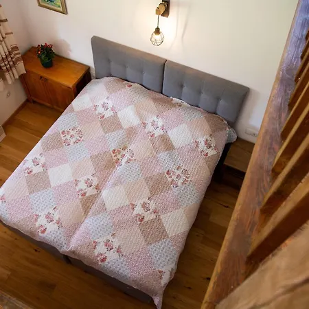 Walnut 1 Deredzhik-Koy