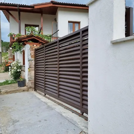 Walnut 1 Deredzhik-Koy