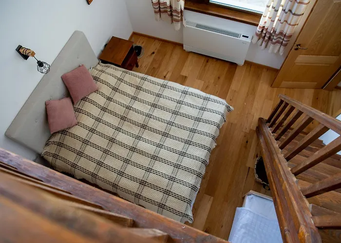 Walnut 1 Луксозна вила *