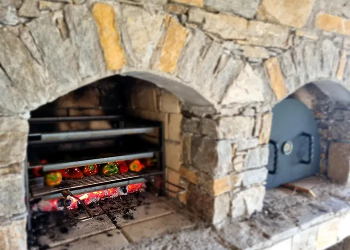 Walnut 1 Луксозна вила *